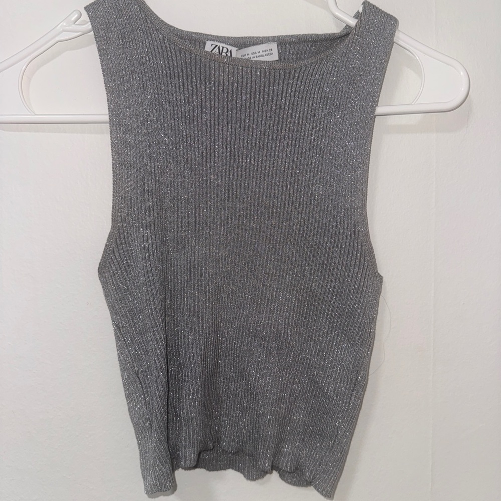 Zara Women's Gray Sleeveless Ribbed Top